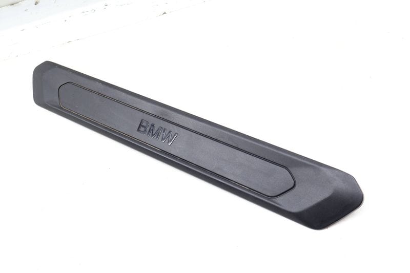 Door Sill / Scuff Plate (BMW) 51477393397 — Used (SKU 658059)