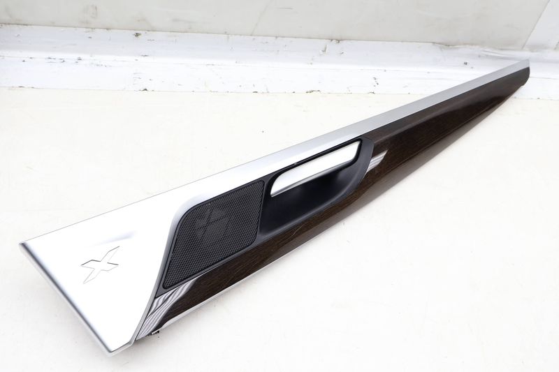 Door Panel Trim / Interior Door Handle 51427410271 — Used (SKU 658077)