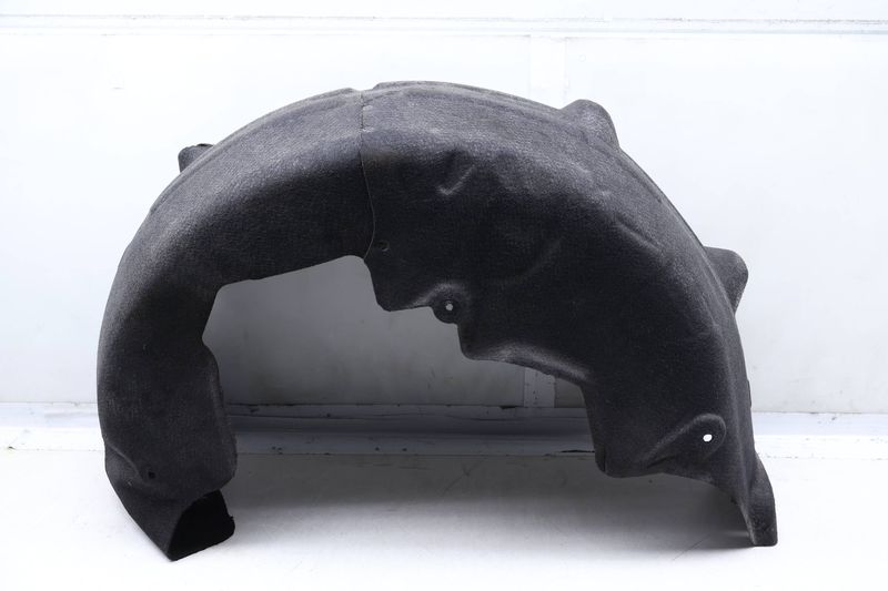 Fender Liner / Wheel Housing Cover 51717394817 — Used (SKU 657781)
