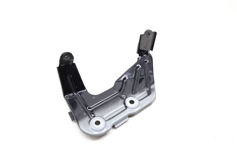Fender Mount Bracket 41357424678 — Used (SKU 657686)