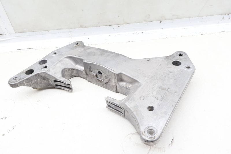 Transmission Mount Bracket / Crossmember 22319485331 — Used (SKU 657767)