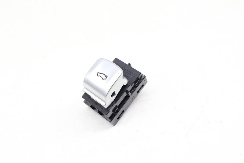 Trunk Release Switch / Button 61319299459 — Used (SKU 658026)