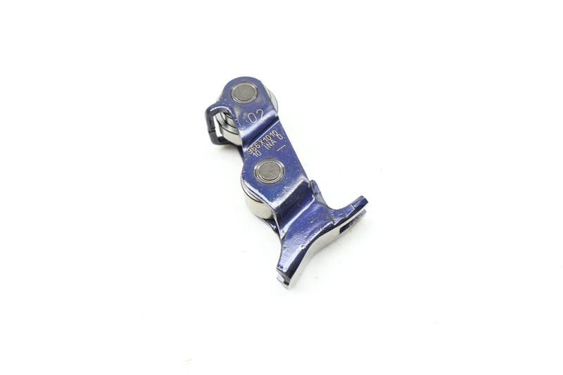 Valvetronic Intermediate Lever (L-SHAPED) 9884075 — Used (SKU 657933)
