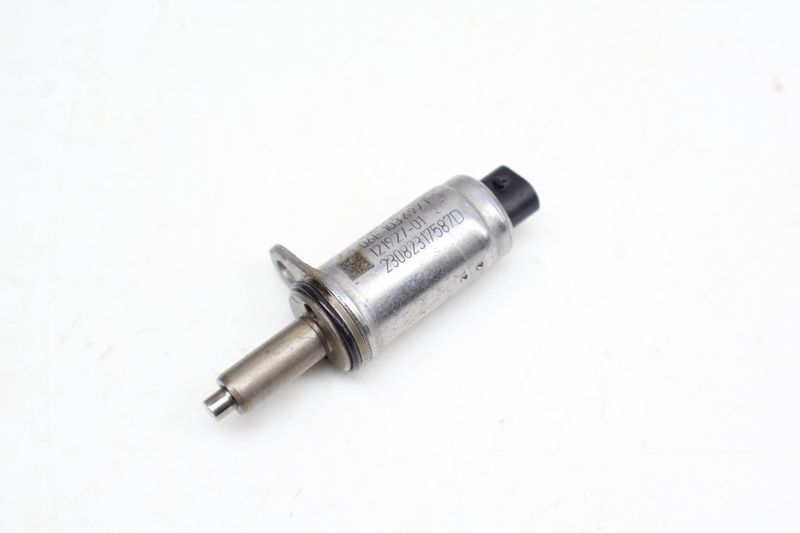 Cam Valve / Camshaft Adjustment Solenoid 06E103697T — Used (SKU 703202)