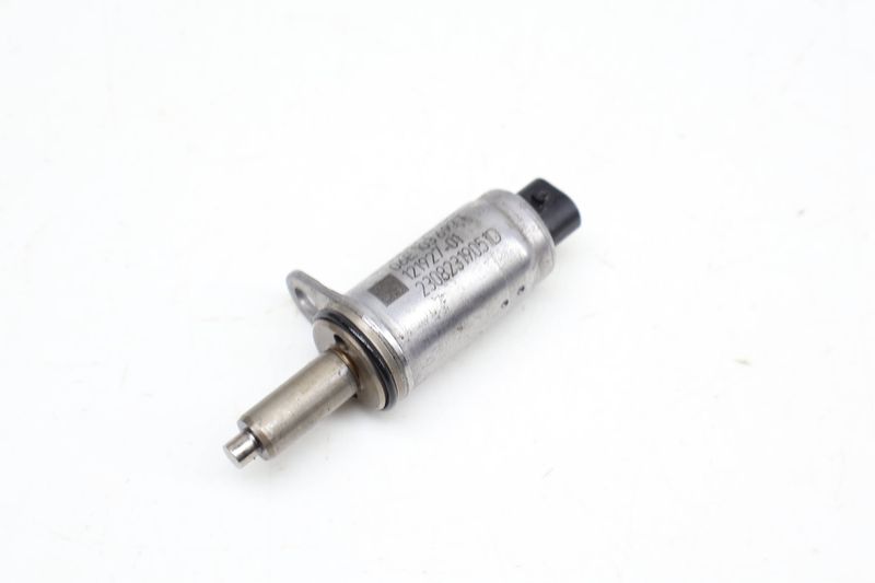 Cam Valve / Camshaft Adjustment Solenoid 06E103697T — Used (SKU 703203)