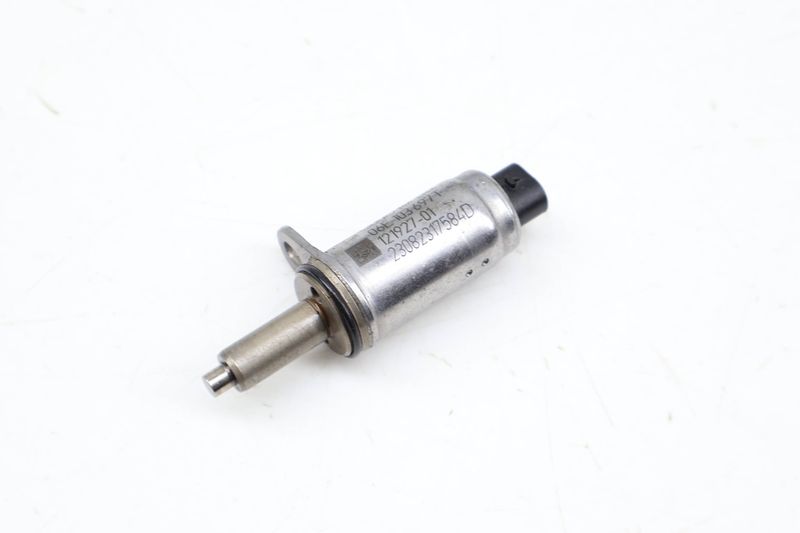 Cam Valve / Camshaft Adjustment Solenoid 06E103697T — Used (SKU 703208)