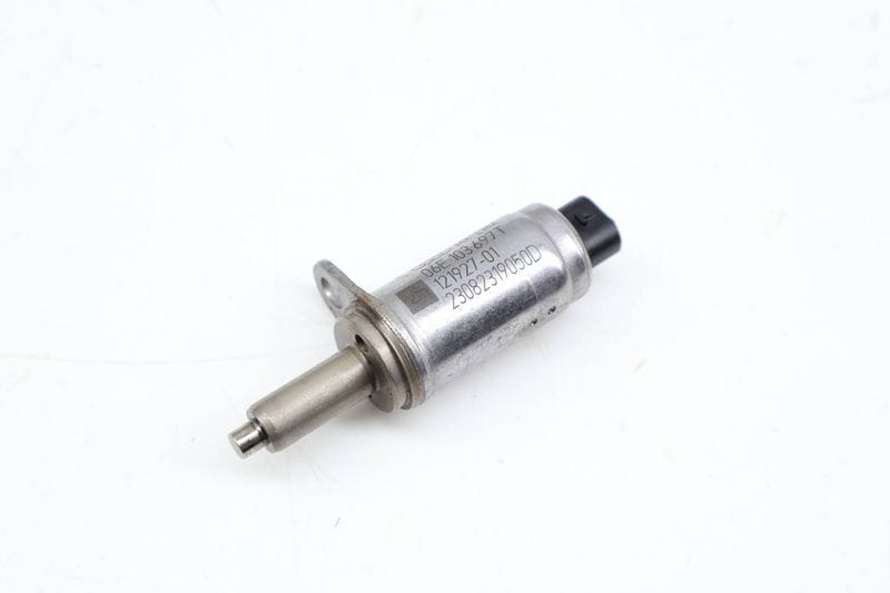 Cam Valve / Camshaft Adjustment Solenoid 06E103697T — Used (SKU 703209)