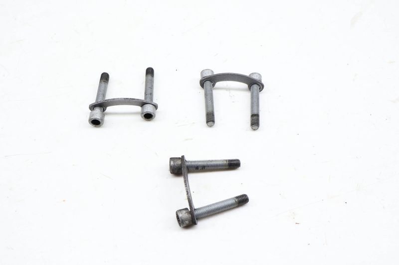CV Axle Flange Bolt Set N91108201 — Used (SKU 703445)