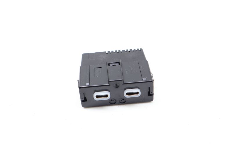 Dual USB-C Port / Module 3G5035718A — Used (SKU 703131)