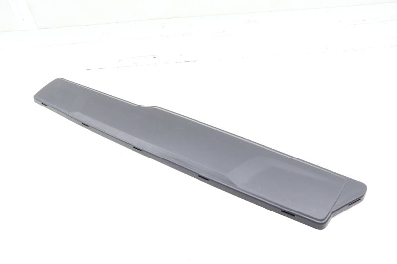 Engine Air Intake Duct Cover 3QF129254 — Used (SKU 703320)