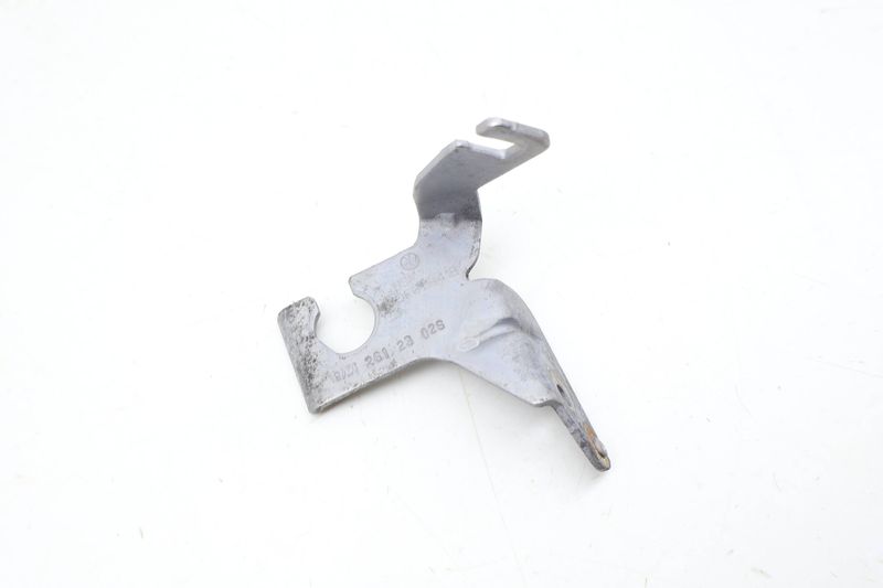 Brake Line / Hose Bracket 3QF611841B — Used (SKU 703260)