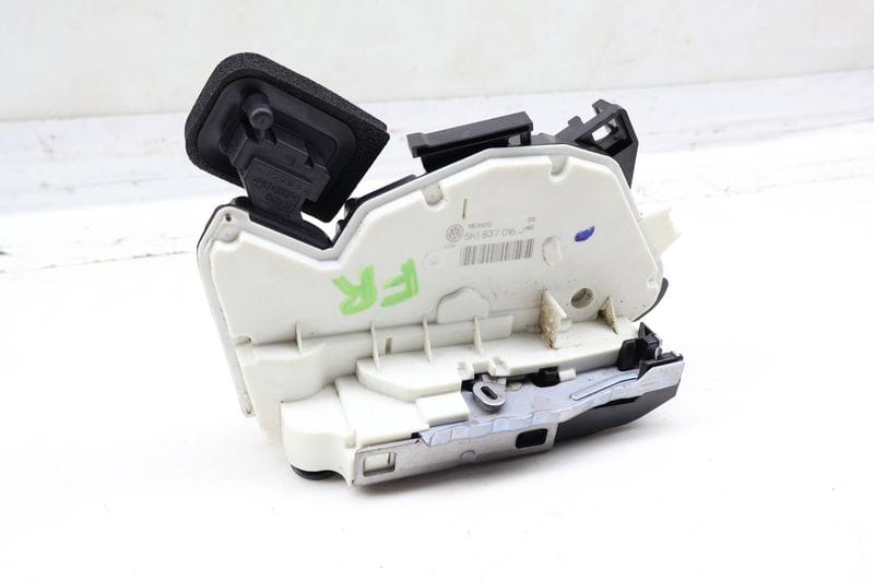 Door Latch / Lock Actuator 5K1837016J — Used (SKU 702943)