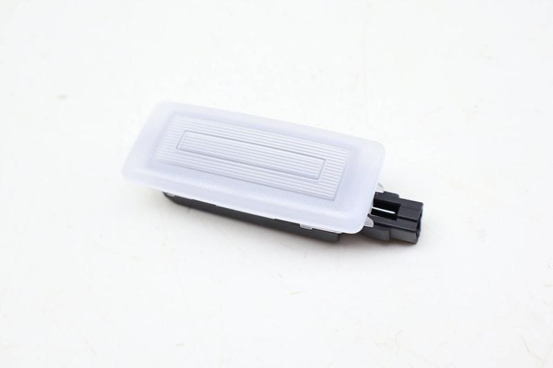 Sun Visor Vanity Overhead Light 10A947109A — Used (SKU 703120)