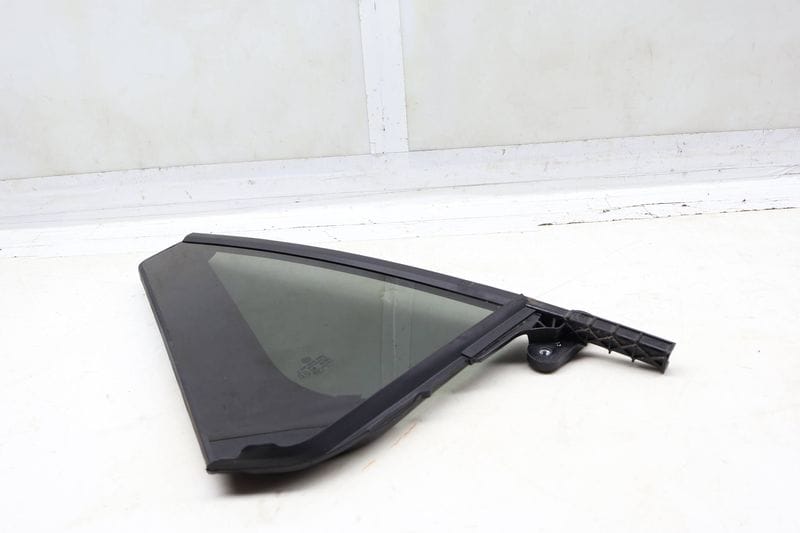 Side Quarter Window Glass 3CM845214 — Used (SKU 703545)