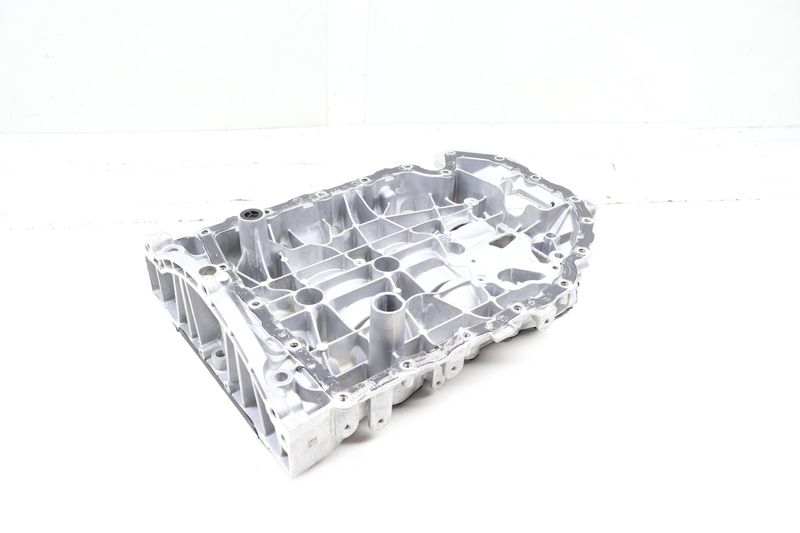 Upper Engine Oil Pan / Sump 06K103603DE — Used (SKU 703412)