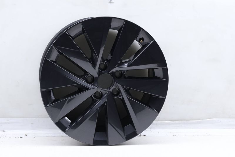 17" Inch Alloy Rim / Wheel 2GJ601025 — Used (SKU 671006)
