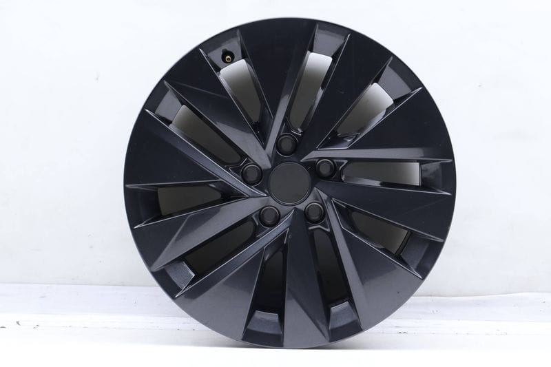 17" Inch Alloy Rim / Wheel 2GJ601025 — Used (SKU 671008)