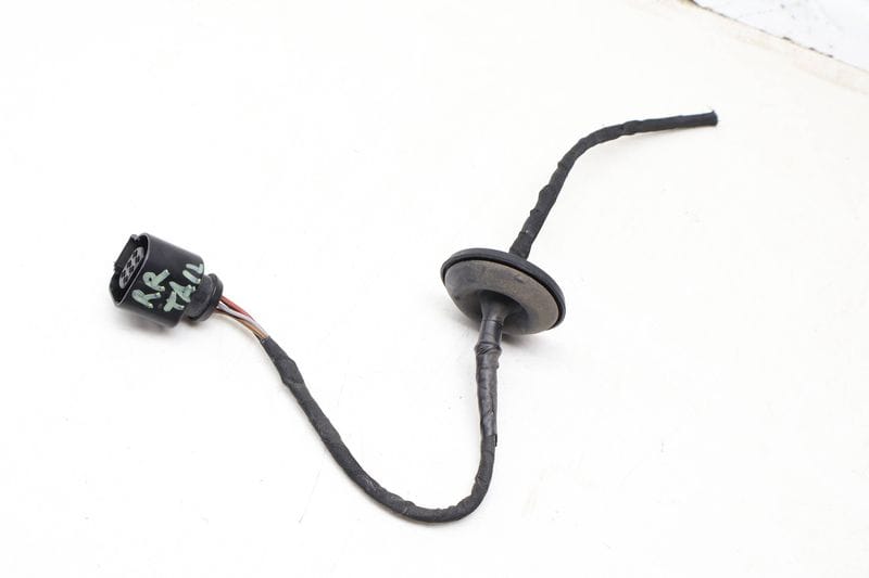 6-PIN Tail Light Wiring Harness Connector / Pigtail 4H0973713G — Used (SKU 670907)
