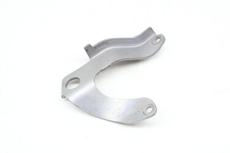 Engine Lifting Mount / Bracket 05E103390E — Used (SKU 670885)