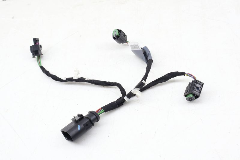 Fuel Pump Wiring Harness 17A971727 — Used (SKU 670878)