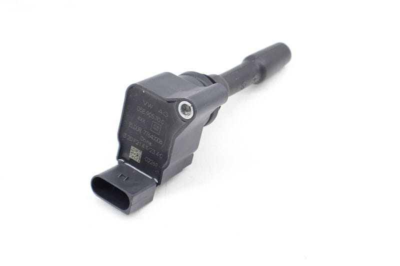 Ignition Coil 05E905110C — Used (SKU 670879)