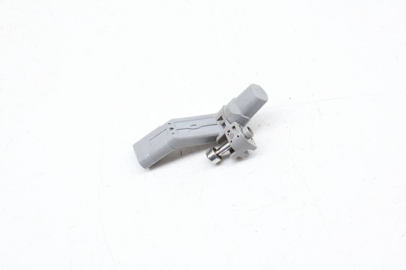 Impulse / Crankshaft Sensor 04C906433J — Used (SKU 670924)