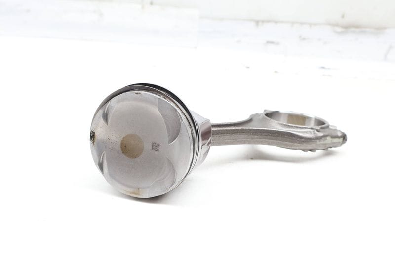 Piston w/ Connecting Rod 05E107065BC — Used (SKU 671026)