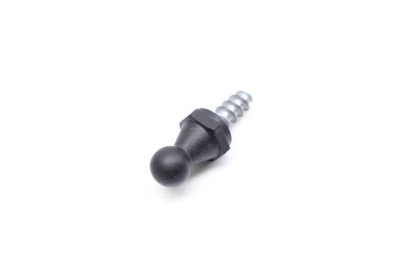 Engine Cover Ballpin / Fastener WHT005593 — Used (SKU 651660)