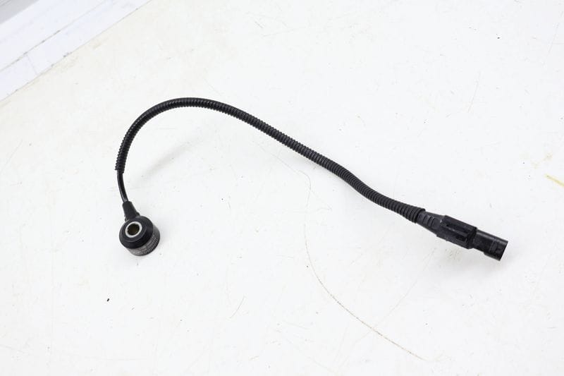 Engine Knock Sensor 06K905377E — Used (SKU 694518)