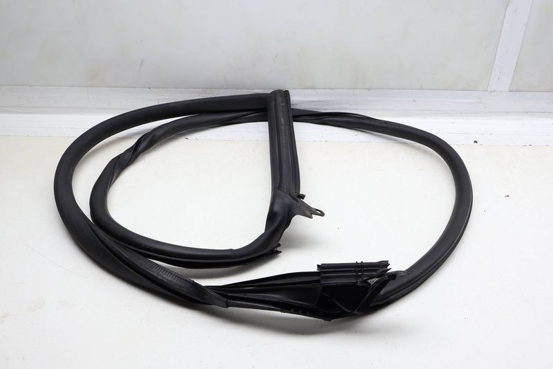 Inner Door Seal / Weather Stripping 8W8831707A — Used (SKU 694416)