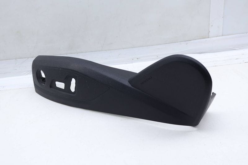 Outer Seat Switch Trim / Panel 8W0881325P — Used (SKU 694320)