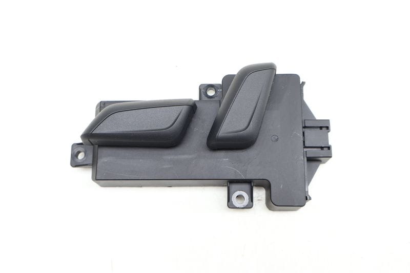 Seat Adjustment Switch 8W0959747A — Used (SKU 651589)