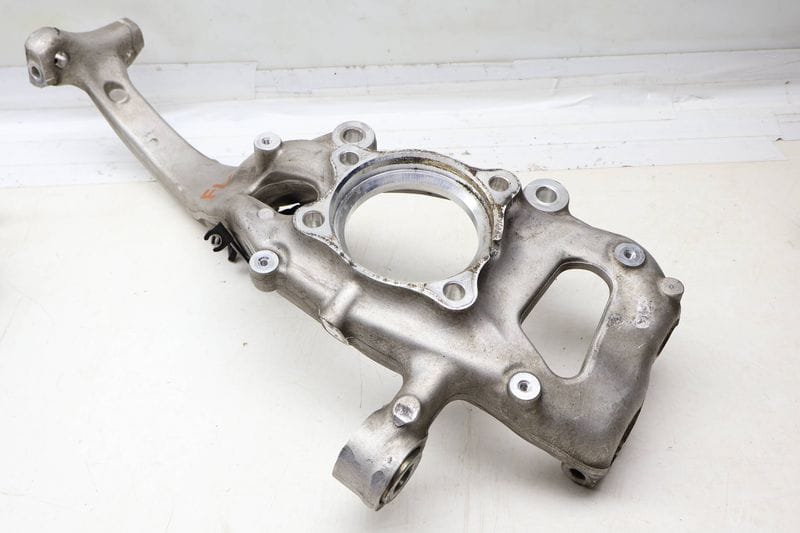 Spindle Knuckle / Wheel Bearing Housing 8W0407241F — Used (SKU 694491)