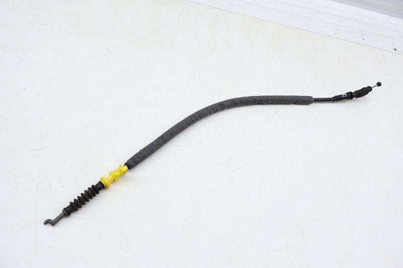 Exterior Door Handle Release / Bowden Cable 8W0837099A — Used (SKU 694314)