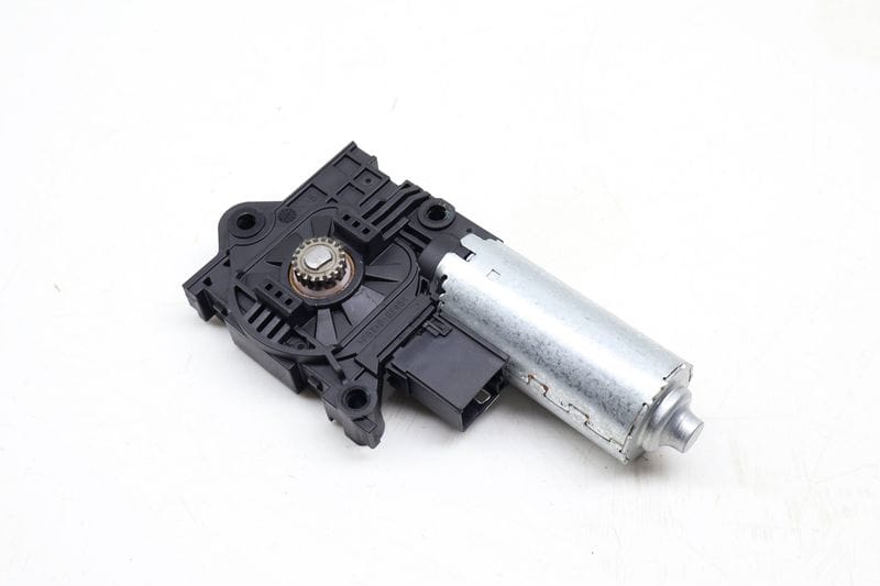 Sliding Sunroof / Sun Roof Motor 4M0959591B — Used (SKU 694288)
