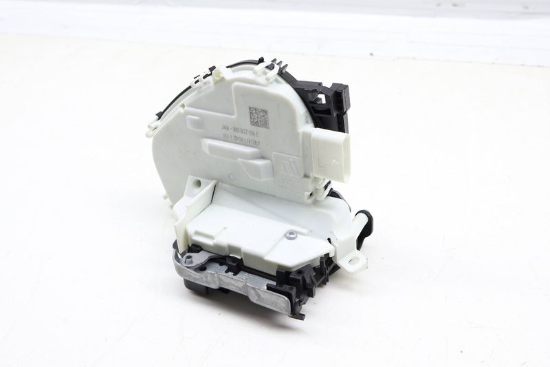 Door Latch / Lock Actuator 8X1837016E — Used (SKU 694284)
