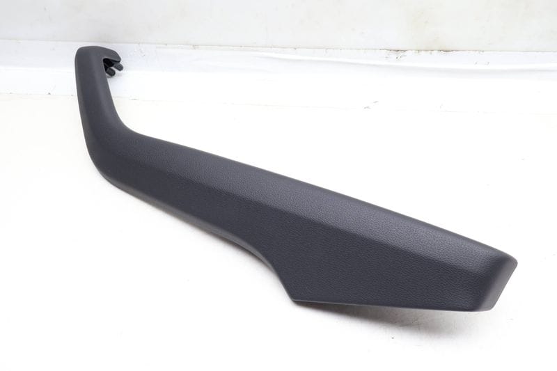 Door Pull Handle / Armrest 8W0867174F — Used (SKU 651878)