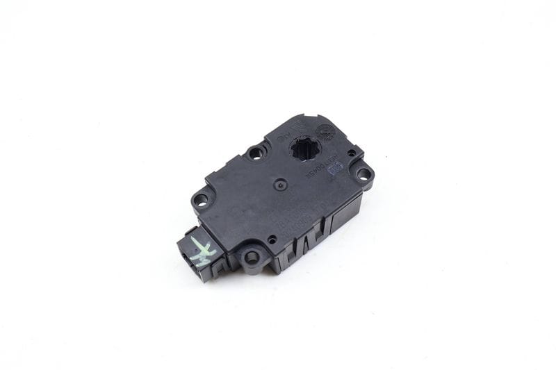 HVAC Flap / Servo Air Motor / Actuator 4M0820511A — Used (SKU 694282)
