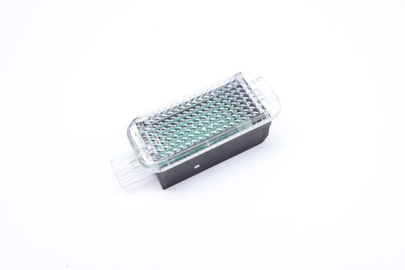 Interior LED Light 8J0947409 — Used (SKU 694125)