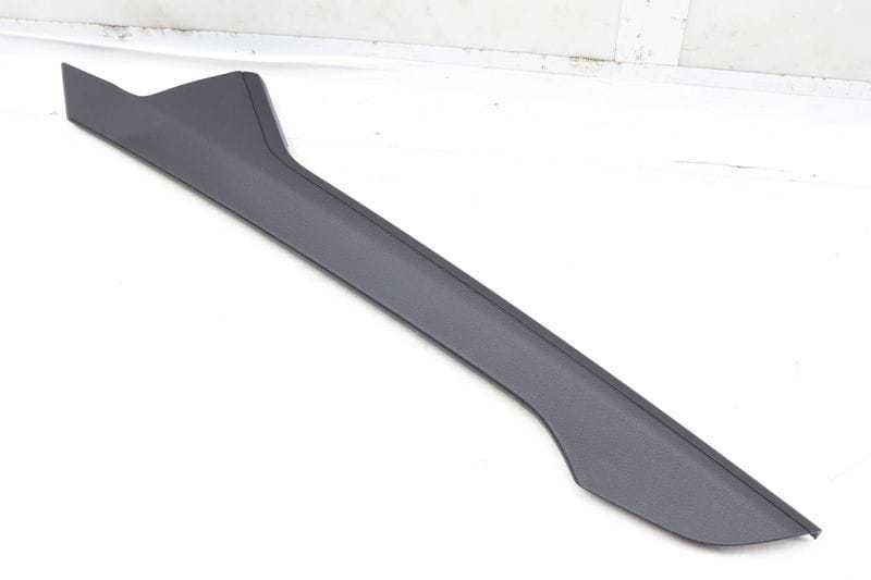Center Console Trim Panel 8W1863305B — Used (SKU 651766)