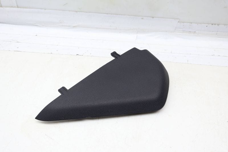 Dash Panel / Fuse Cover 8W0857085C — Used (SKU 694326)