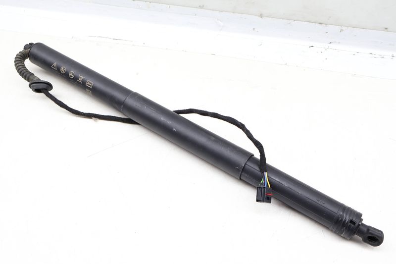 Trunk Hatch Strut / Drive Unit (ELECTRIC) 8W8827851E — Used (SKU 651945)