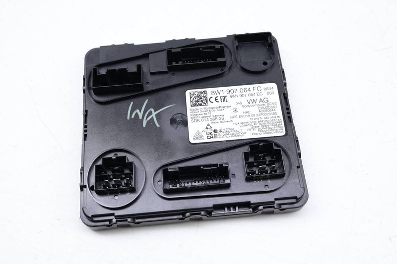 Comfort Control Module / Ccm / BCM 8W1907064FC — Used (SKU 694199)