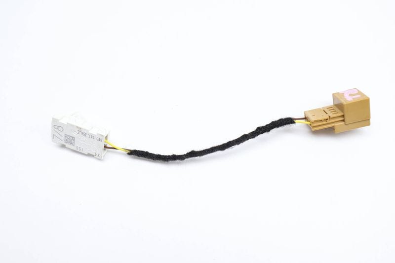 LED Light Module Wiring Connector 8W0947356E — Used (SKU 651571)