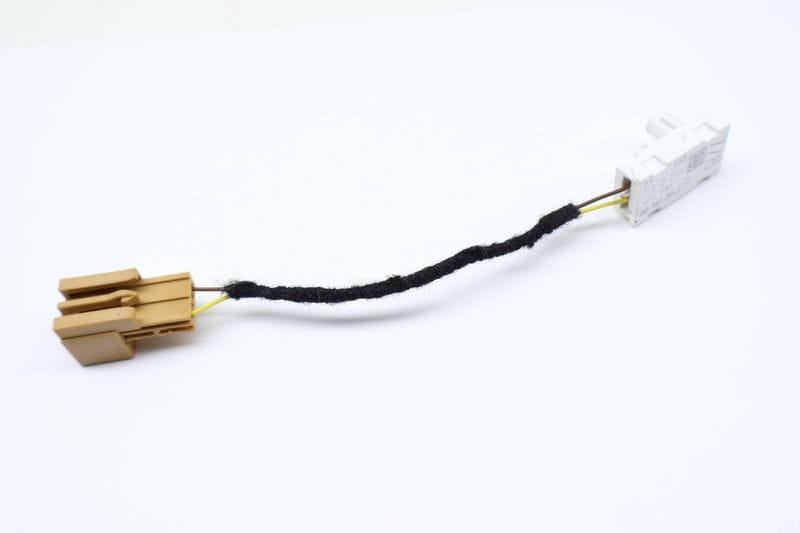 LED Light Module Wiring Connector 8W0947356E — Used (SKU 694129)
