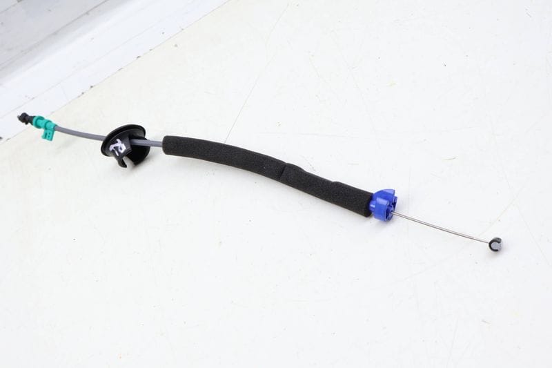 Interior Door Handle Release / Bowden Cable 8W8839085B — Used (SKU 694308)