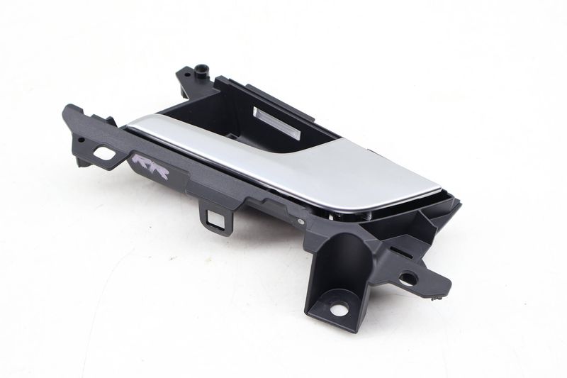 Interior Door Handle / Release 8W0839020A — Used (SKU 651867)