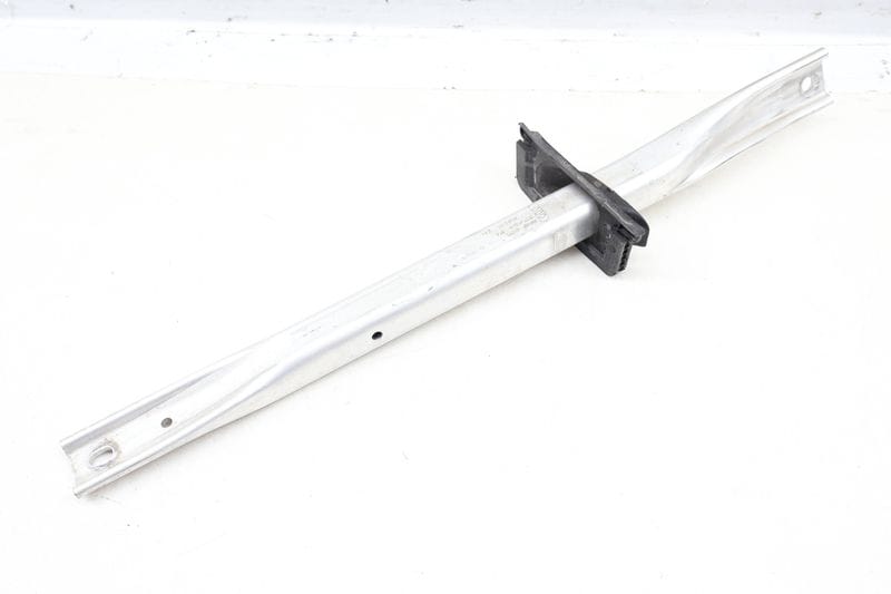 Strut Tower Brace / Bar 8W0805646B — Used (SKU 651948)