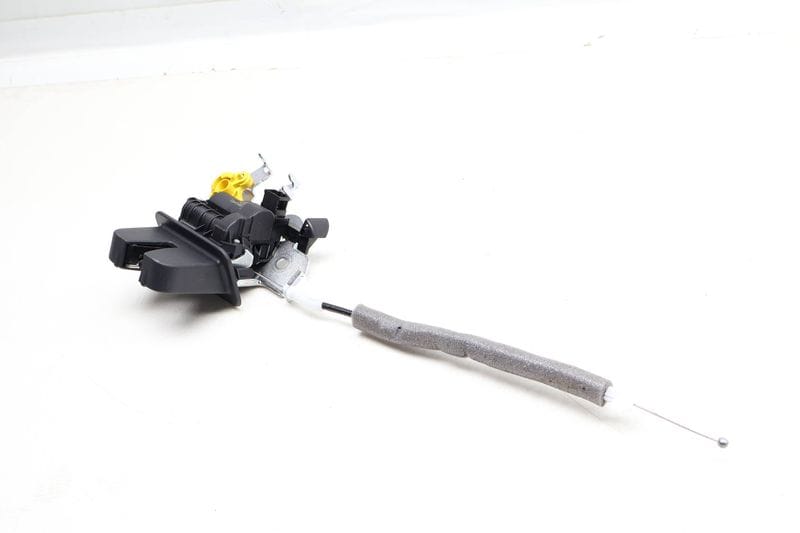 Trunk Hatch Latch / Lock 4M0827506D — Used (SKU 651938)