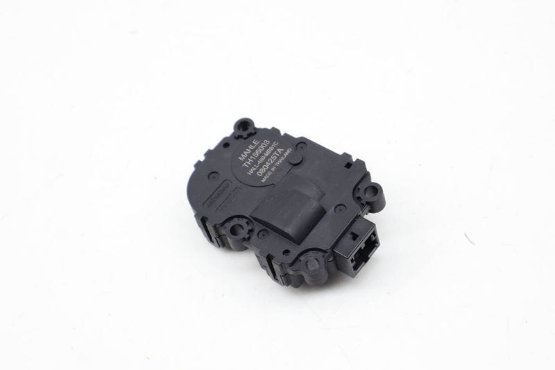 HVAC Air Vent / Flap Actuator Motor 64115B634F2 — Used (SKU 735642)